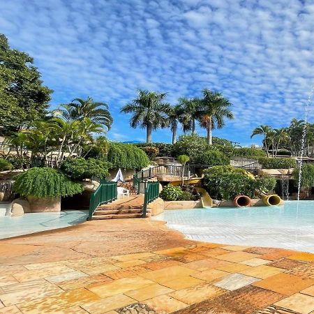 Villas Diroma Com Um Dia No Acqua Park, Splash E Slide Caldas Novas Exteriör bild