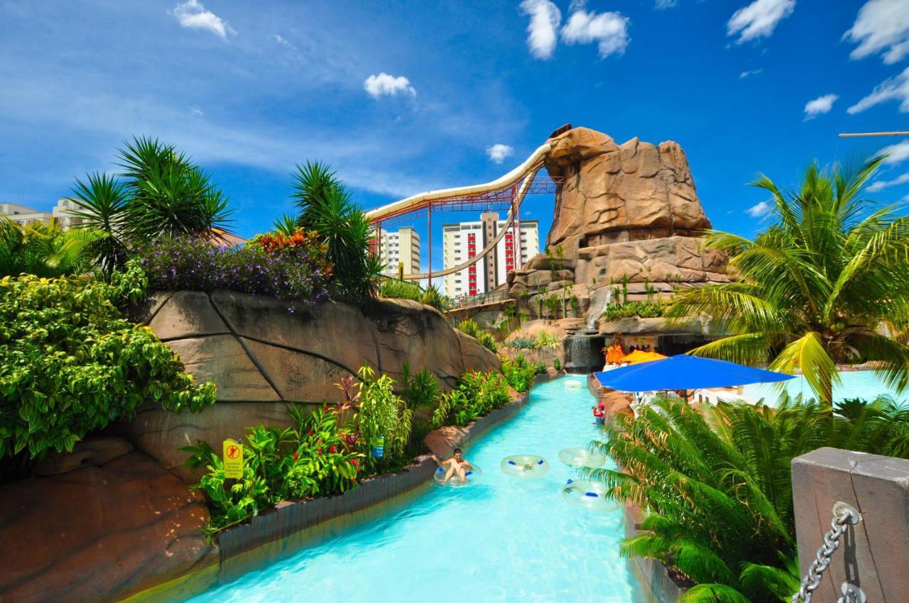 Villas Diroma Com Um Dia No Acqua Park, Splash E Slide Caldas Novas Exteriör bild