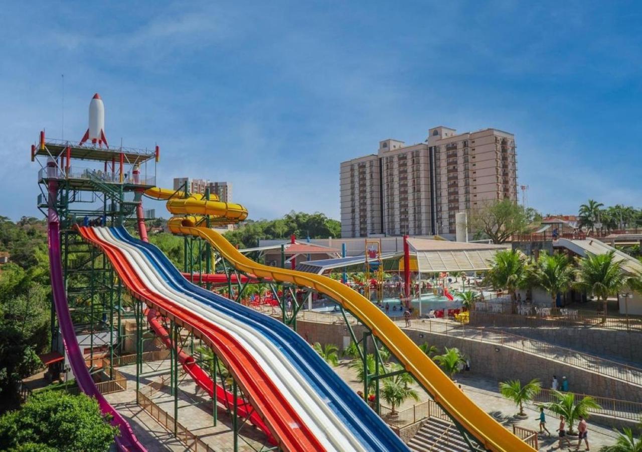 Villas Diroma Com Um Dia No Acqua Park, Splash E Slide Caldas Novas Exteriör bild