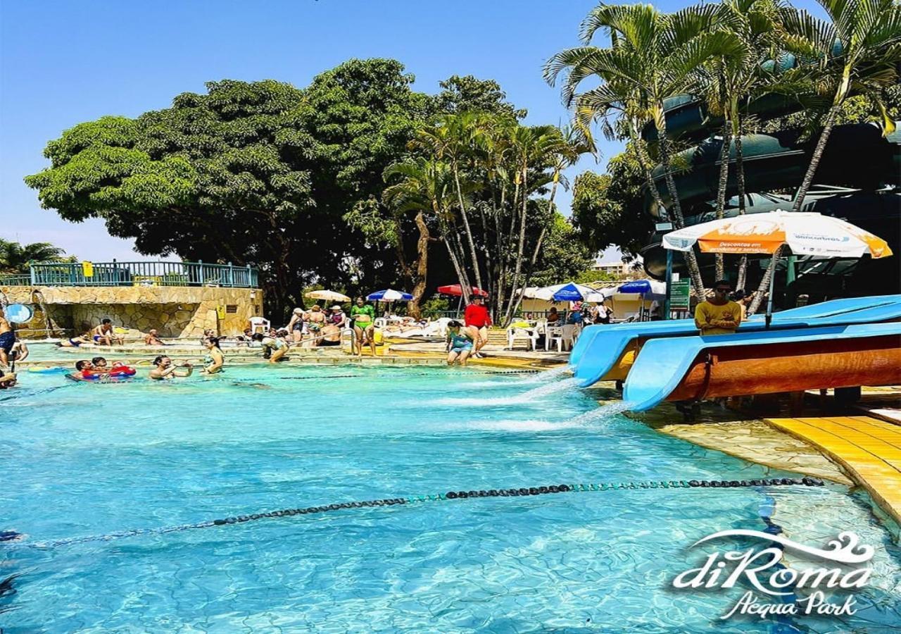 Villas Diroma Com Um Dia No Acqua Park, Splash E Slide Caldas Novas Exteriör bild